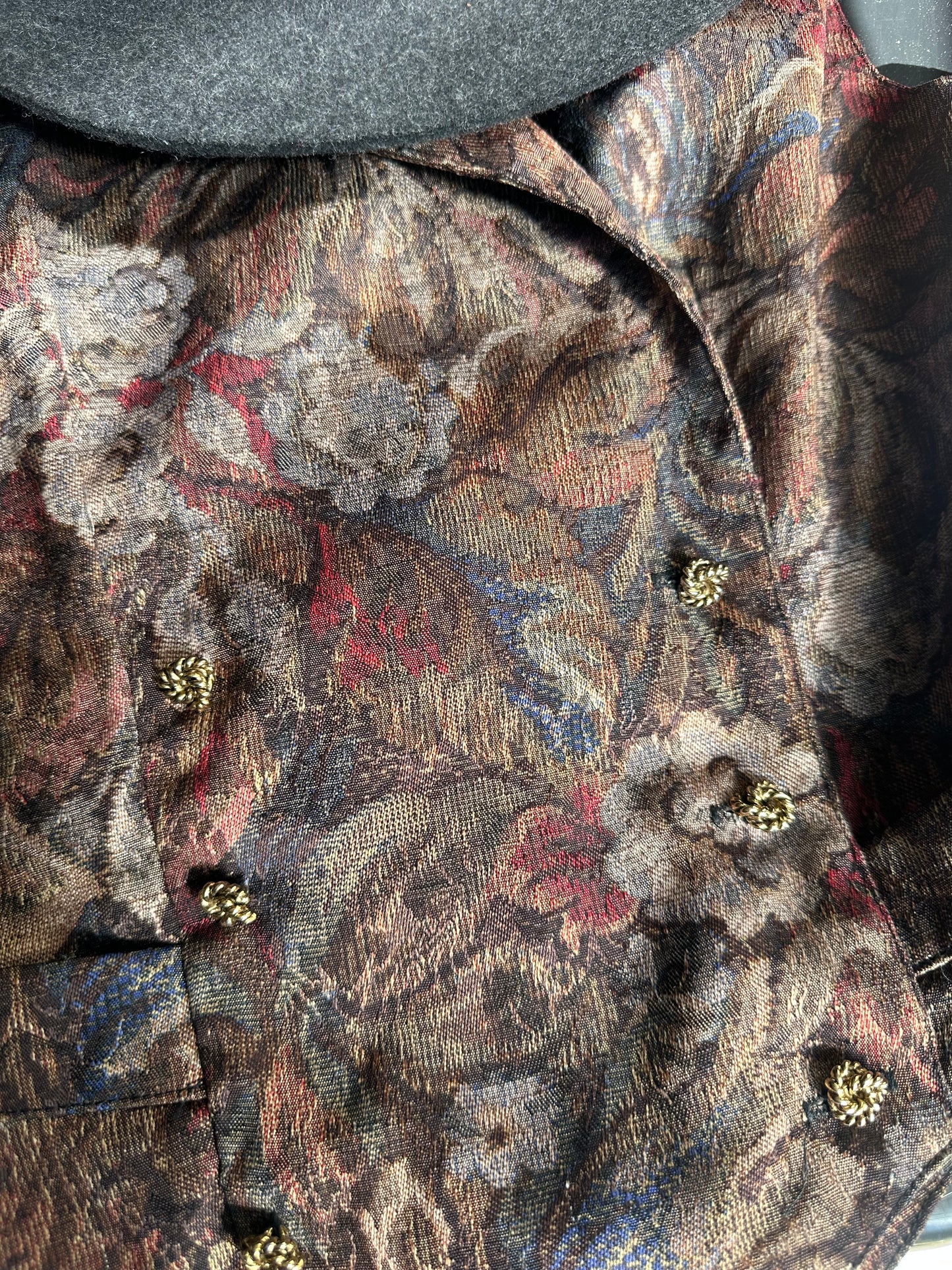 Women’s Tapestry waistcoat UK Size 8