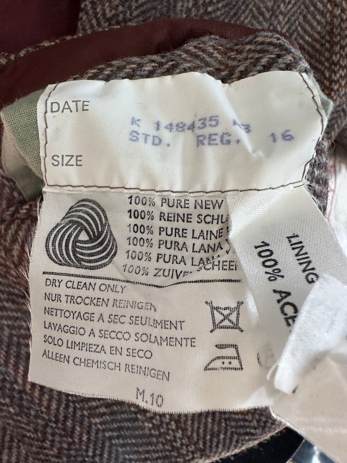 Women Aquascutum Tweed UK Size 12