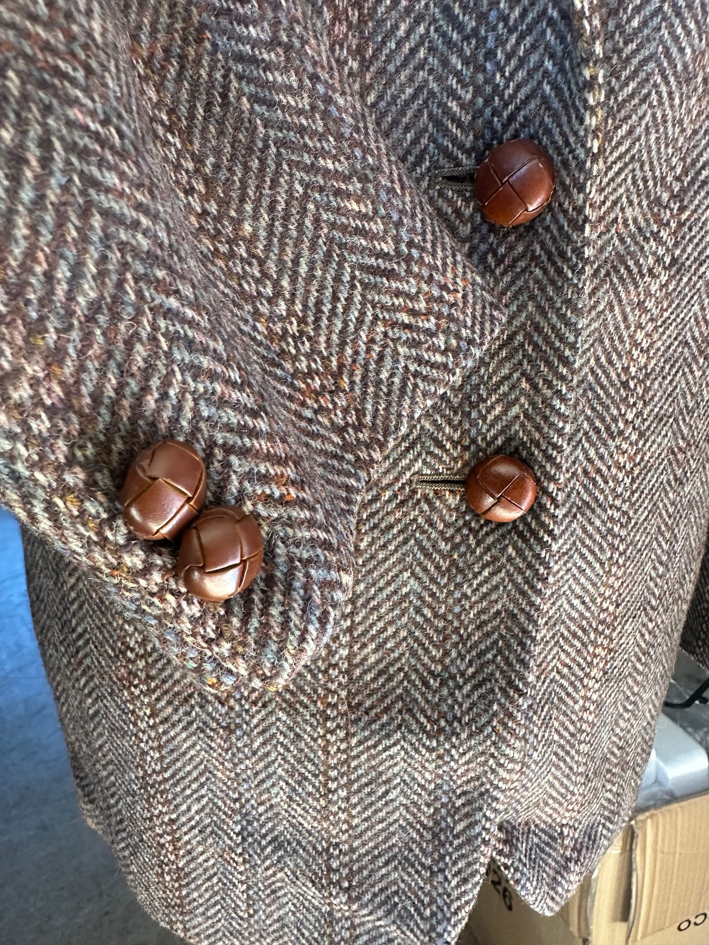 Women Aquascutum Tweed UK Size 12