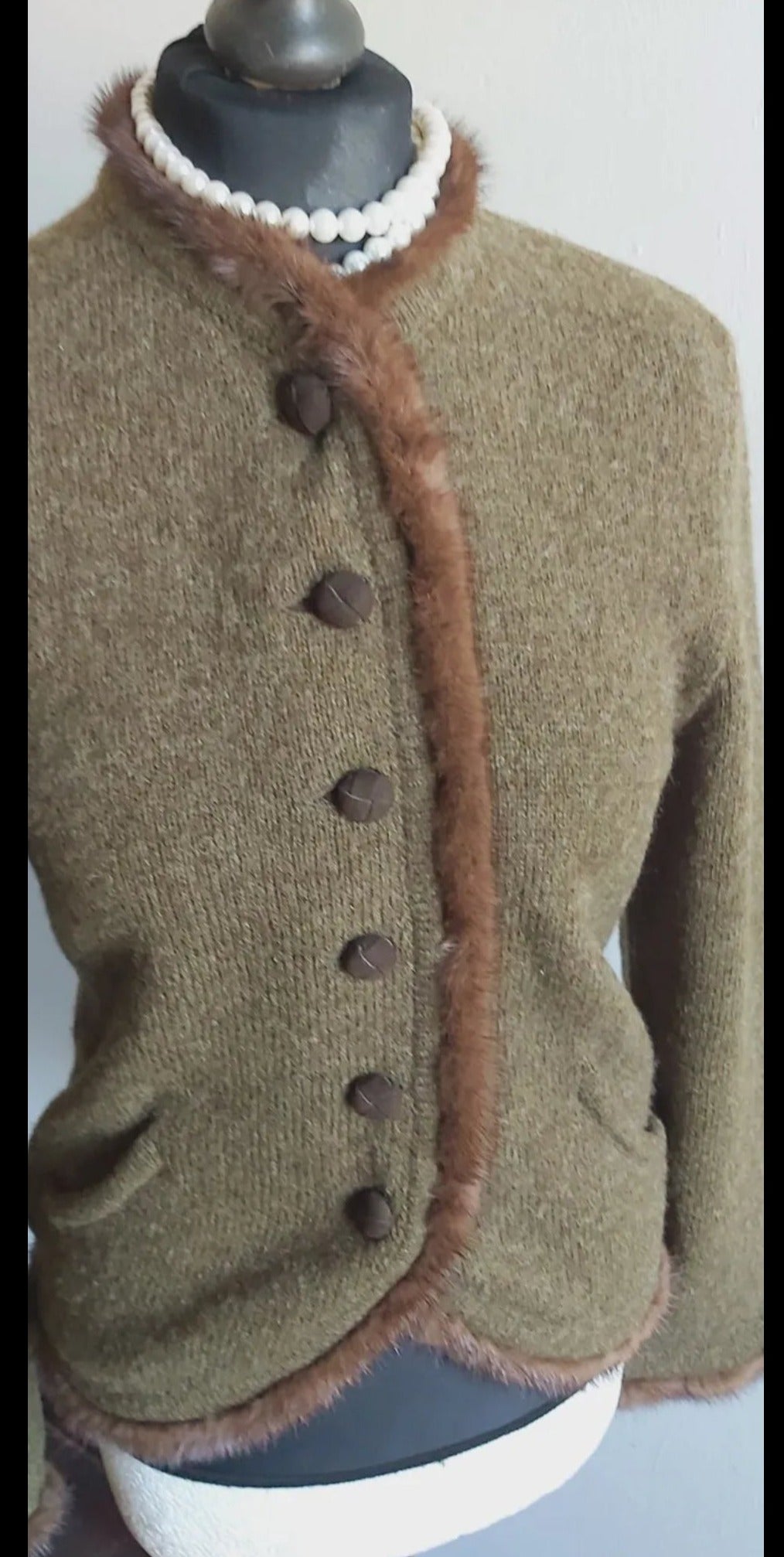 Ladies Mirabell Salzburg Vintage Wool Fur trim Cardigan Jacket UK 8/10.