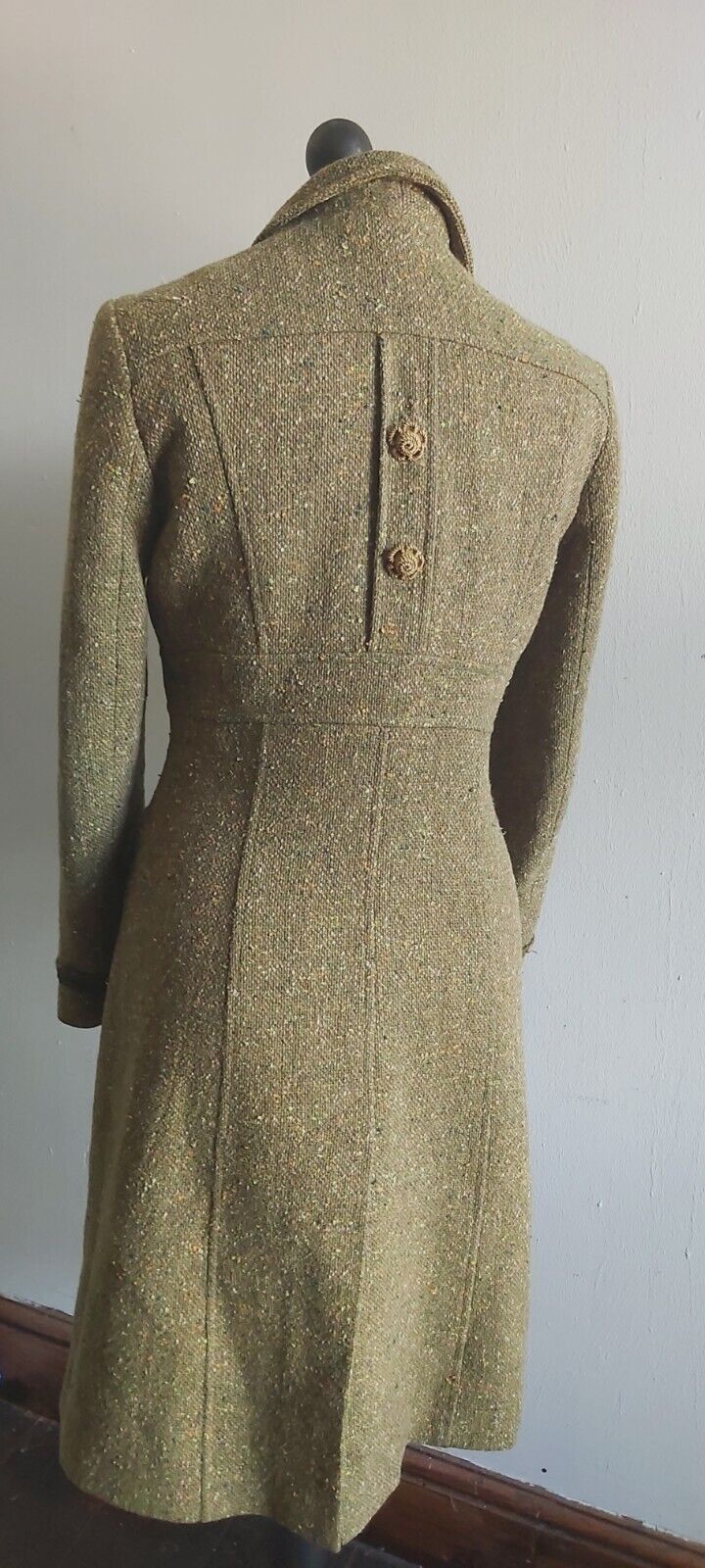 Tara Jarmon Green Wool Tweed Silk Tweed Classic Long Coat 10