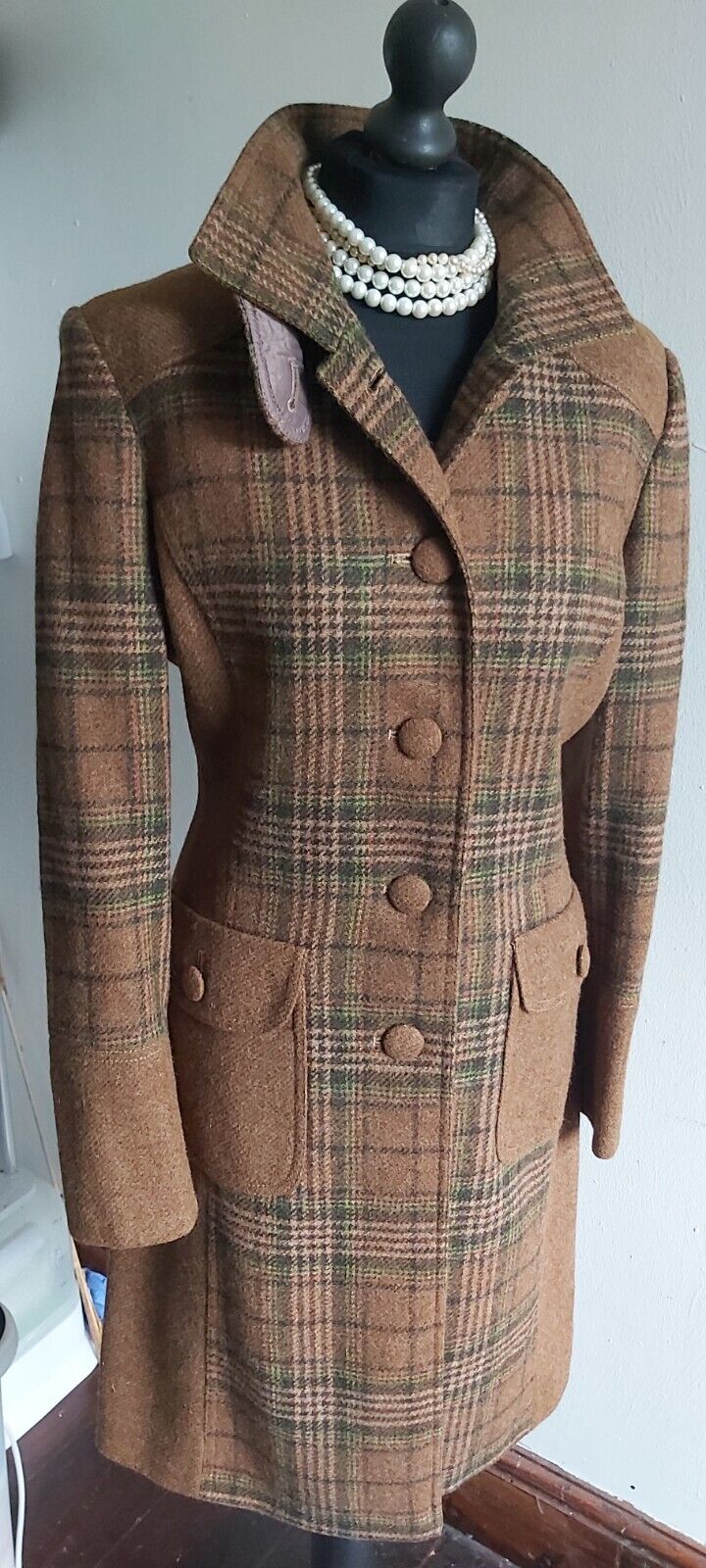 ladies Camel Tan 100% Wool tweed coat size 12