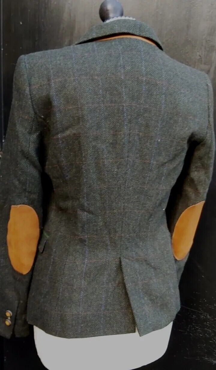 Ladies Zara Tweed 100% Wool Jacket With Elbow Patches Size M (8 and 10)