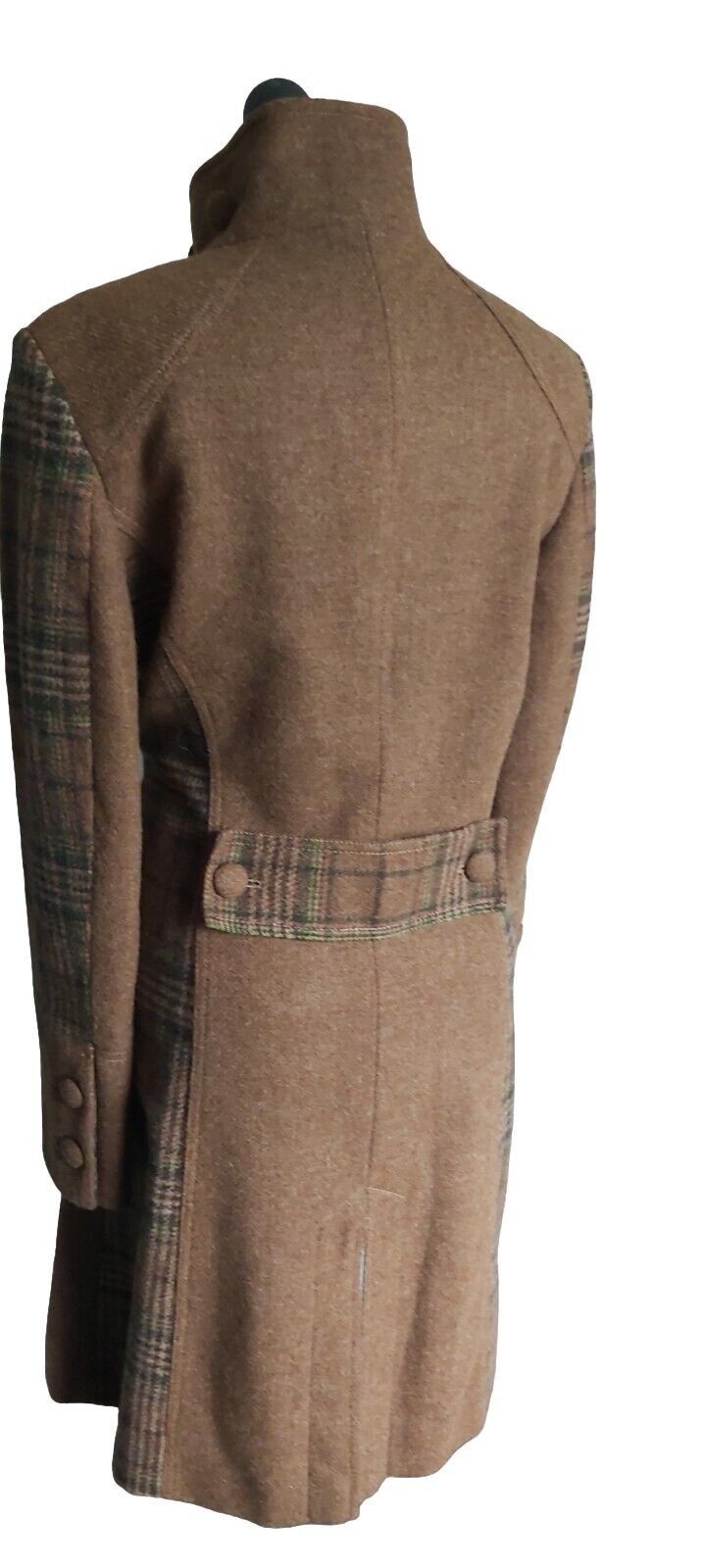 ladies Camel Tan 100% Wool tweed coat size 12