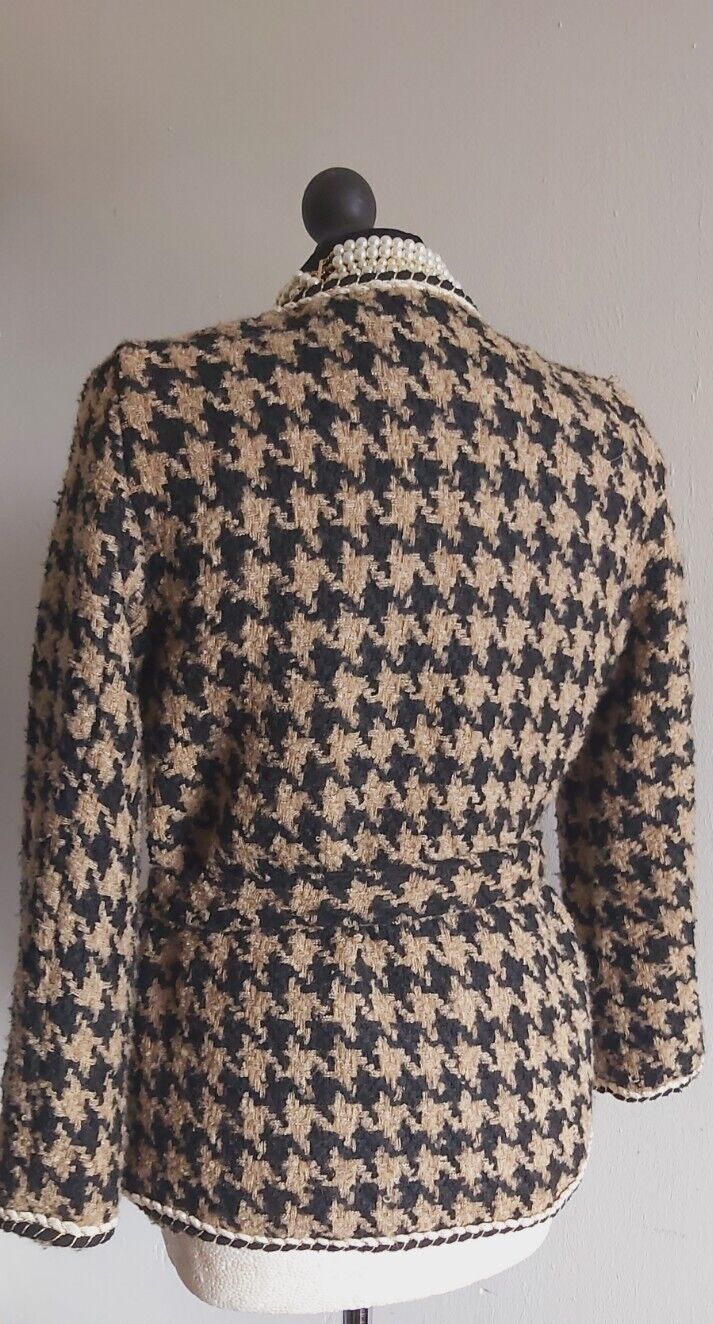 Vintage HOUNDSTOOTH LADIES TWEED Wrap Jacket Coat SIZE S