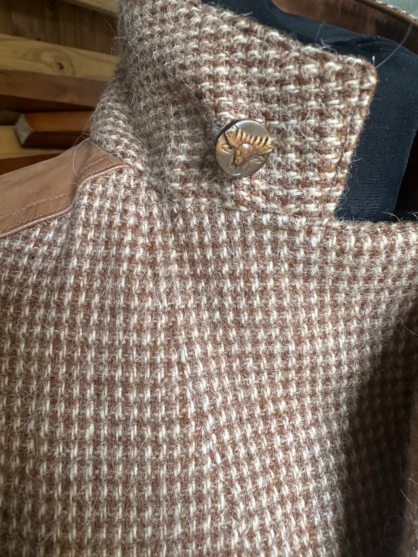 Women’s Ralph Lauren has 100% Wool /Leather Jacket Camel UK size 12